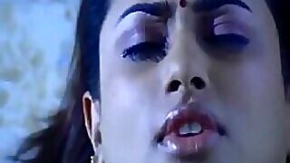 Tamil girl's passionate oral pleasure
