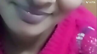 Marwari girl's tight ass gets pounded by a big dick in this hot HD Desi video.