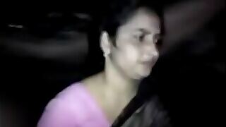 Desi wife enjoys a quickie with her lover